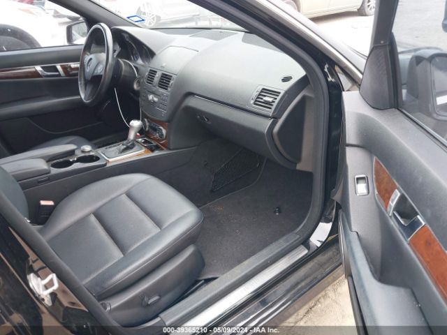 Photo 4 VIN: WDDGF5EB6AR090729 - MERCEDES-BENZ C 300 