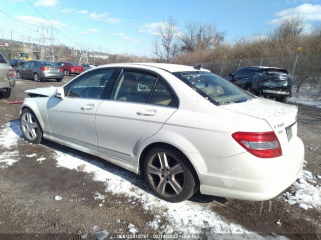 Photo 2 VIN: WDDGF5EB6BA467785 - MERCEDES-BENZ C-CLASS 