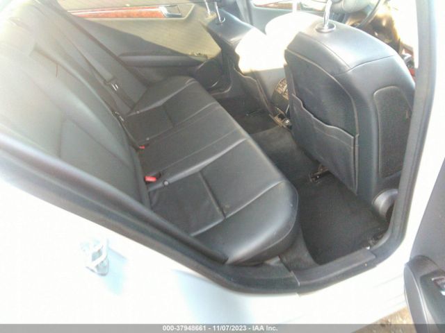 Photo 7 VIN: WDDGF5EB6BA520212 - MERCEDES-BENZ C 300 