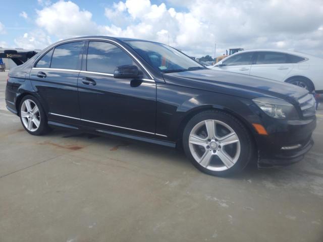 Photo 3 VIN: WDDGF5EB6BF653300 - MERCEDES-BENZ C 300 