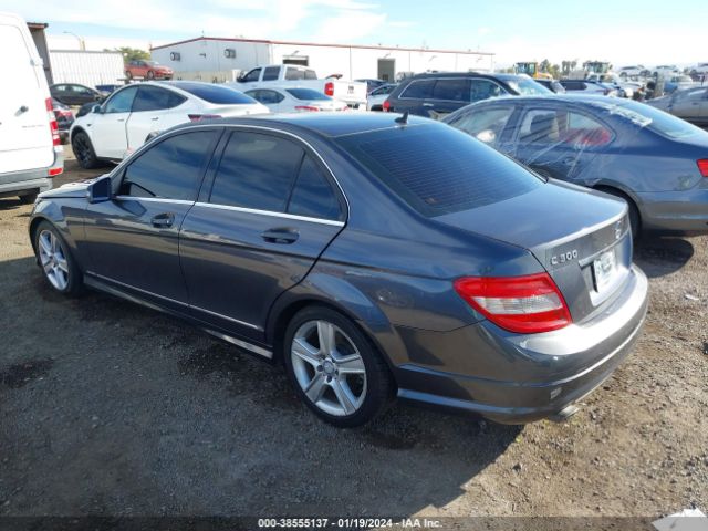 Photo 2 VIN: WDDGF5EB6BR180898 - MERCEDES-BENZ C 300 