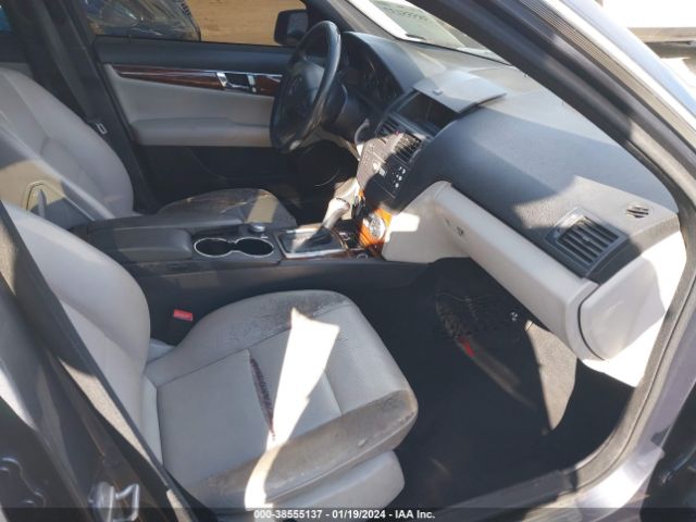 Photo 4 VIN: WDDGF5EB6BR180898 - MERCEDES-BENZ C 300 