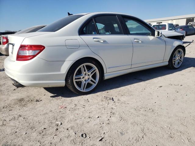 Photo 3 VIN: WDDGF5EB7AR105903 - MERCEDES-BENZ C 300 