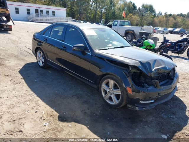 Photo 0 VIN: WDDGF5EB7BR136442 - MERCEDES-BENZ C 300 