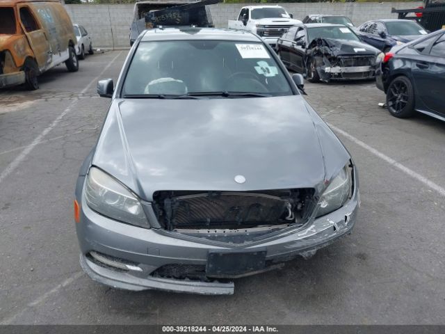 Photo 5 VIN: WDDGF5EB7BR182580 - MERCEDES-BENZ C 300 