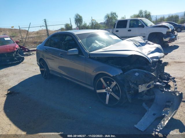 Photo 0 VIN: WDDGF5EB8AF461536 - MERCEDES-BENZ C 300 