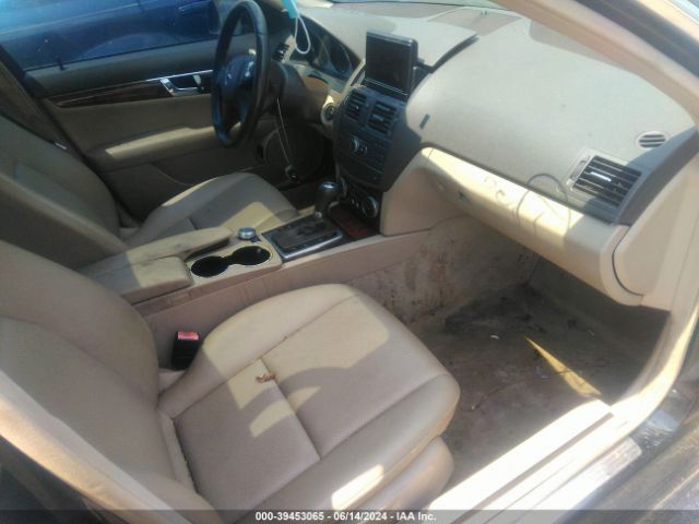 Photo 4 VIN: WDDGF5EB8AR131023 - MERCEDES-BENZ C 300 