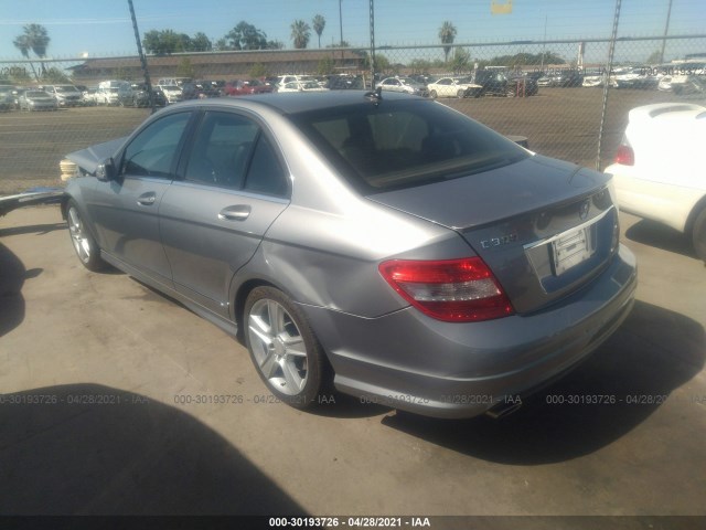 Photo 2 VIN: WDDGF5EB8BA444640 - MERCEDES-BENZ C-CLASS 