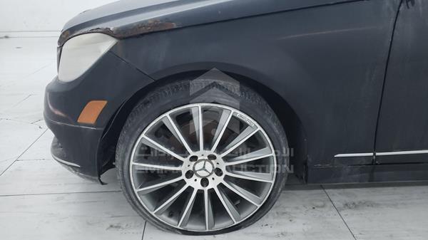 Photo 28 VIN: WDDGF5EB8BA505226 - MERCEDES-BENZ C 300 