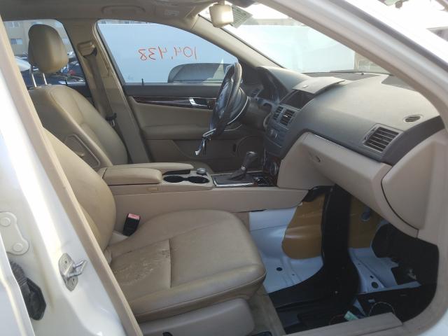 Photo 4 VIN: WDDGF5EB8BA509261 - MERCEDES-BENZ C 300 