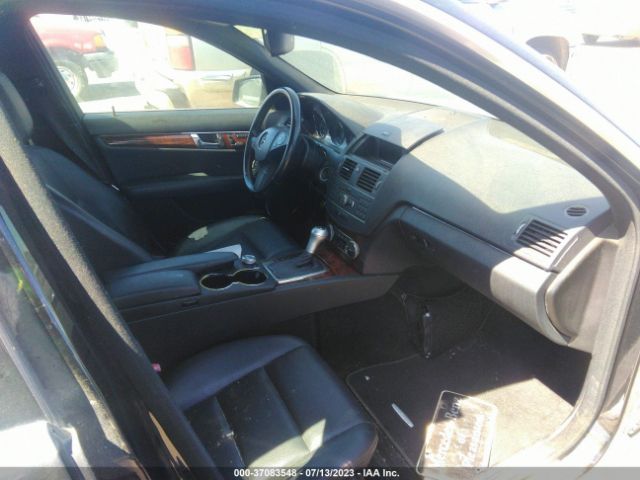 Photo 4 VIN: WDDGF5EB8BA513259 - MERCEDES-BENZ C 300 