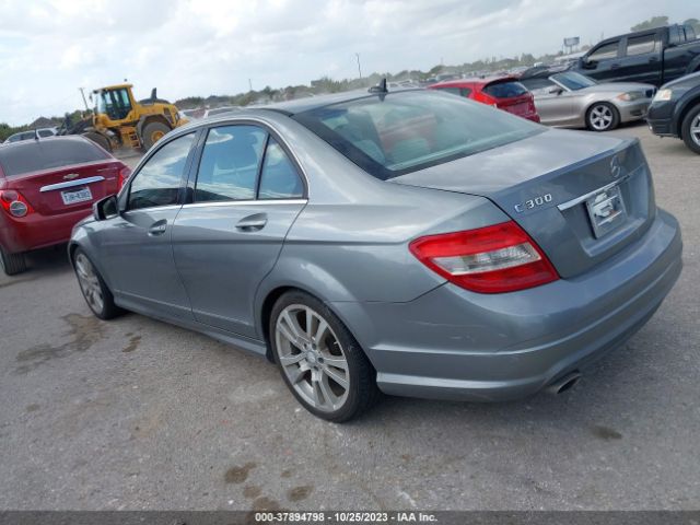 Photo 2 VIN: WDDGF5EB8BA523449 - MERCEDES-BENZ C-CLASS 