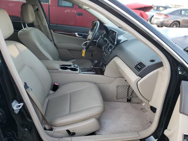 Photo 4 VIN: WDDGF5EB8BR136966 - MERCEDES-BENZ C CLASS 