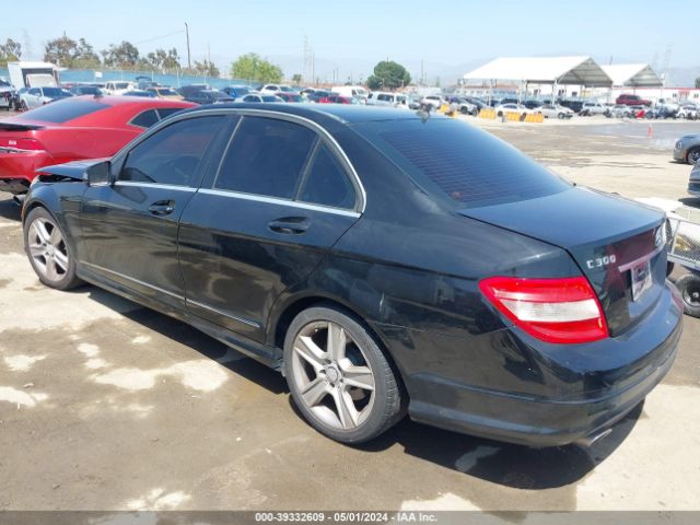 Photo 2 VIN: WDDGF5EB9AR121701 - MERCEDES-BENZ C 300 