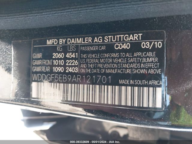 Photo 8 VIN: WDDGF5EB9AR121701 - MERCEDES-BENZ C 300 