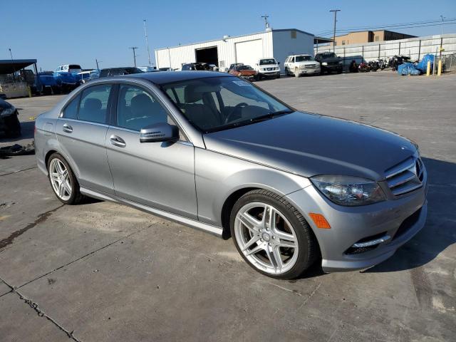 Photo 3 VIN: WDDGF5EB9BA420346 - MERCEDES-BENZ C 300 