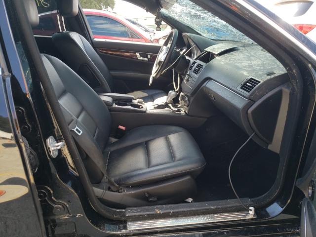 Photo 4 VIN: WDDGF5EB9BA460197 - MERCEDES-BENZ C 300 