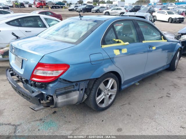 Photo 3 VIN: WDDGF5EB9BA497895 - MERCEDES-BENZ C 300 