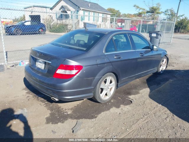 Photo 3 VIN: WDDGF5EB9BF642629 - MERCEDES-BENZ C-CLASS 