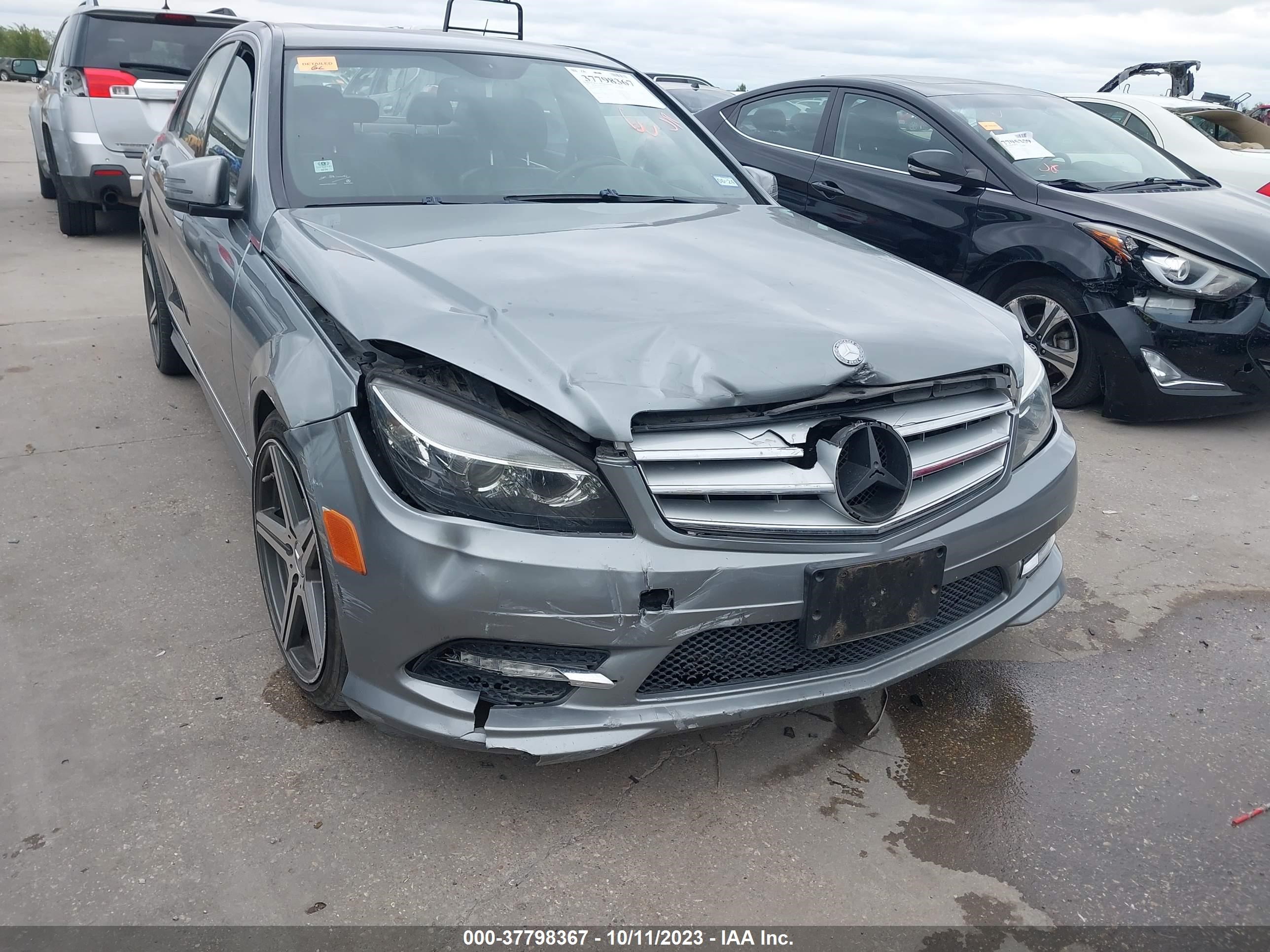 Photo 5 VIN: WDDGF5EB9BR140458 - MERCEDES-BENZ C-KLASSE 