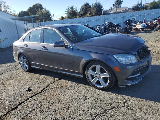 Photo 3 VIN: WDDGF5EB9BR153629 - MERCEDES-BENZ C 300 