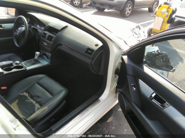 Photo 4 VIN: WDDGF5EB9BR173833 - MERCEDES-BENZ C-CLASS 