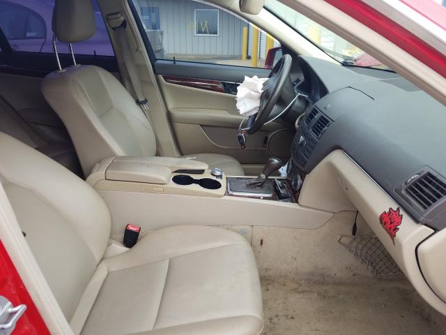 Photo 4 VIN: WDDGF5EB9BR185576 - MERCEDES-BENZ C 300 