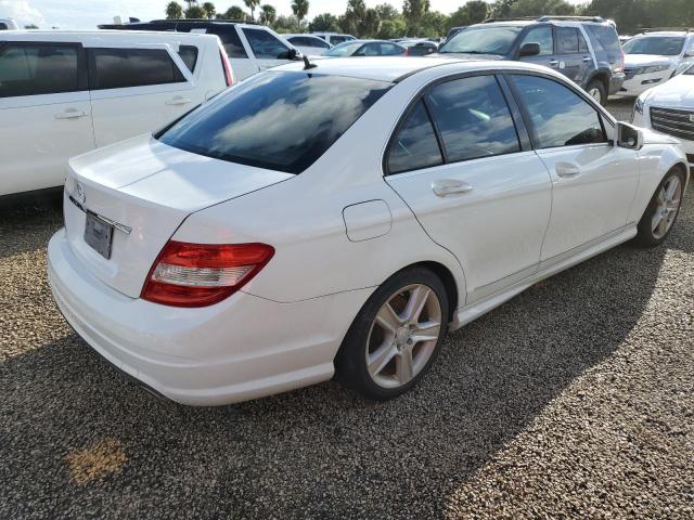 Photo 2 VIN: WDDGF5EBXAF412404 - MERCEDES-BENZ C 300 