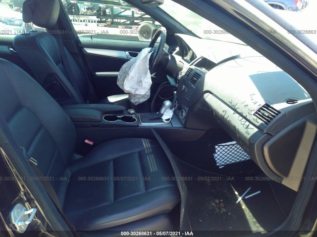 Photo 4 VIN: WDDGF5EBXAR110321 - MERCEDES-BENZ C-CLASS 