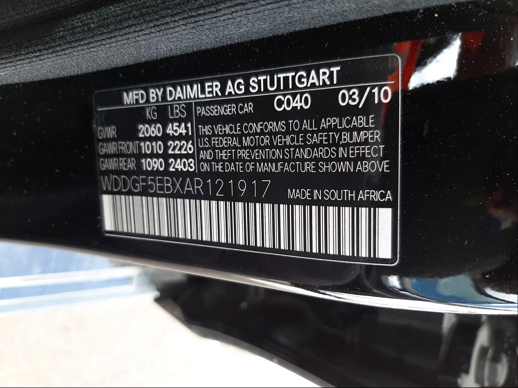 Photo 9 VIN: WDDGF5EBXAR121917 - MERCEDES-BENZ C 300 