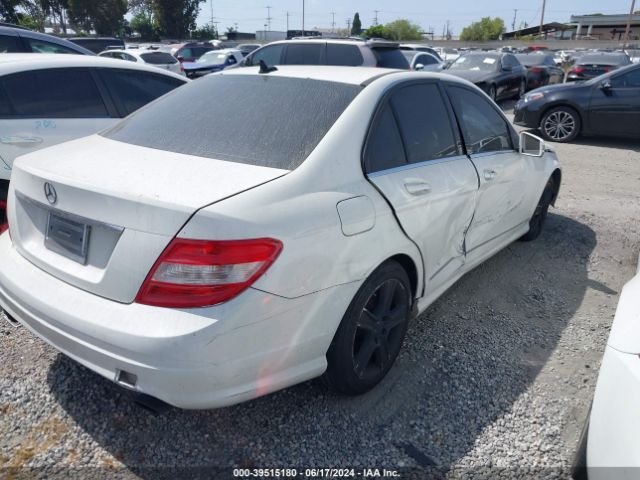 Photo 3 VIN: WDDGF5EBXBR147113 - MERCEDES-BENZ C-CLASS 