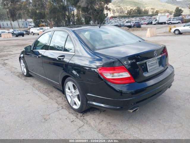 Photo 2 VIN: WDDGF5EBXBR186056 - MERCEDES-BENZ C 300 