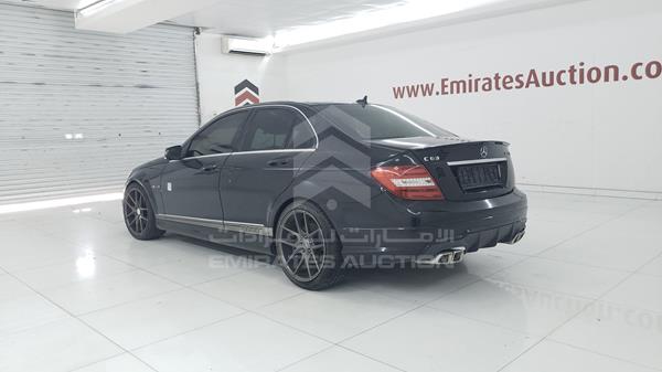 Photo 3 VIN: WDDGF5FB2DA780933 - MERCEDES-BENZ C 63 