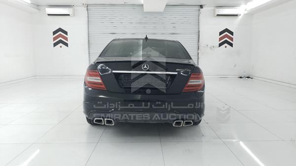 Photo 4 VIN: WDDGF5FB2DA780933 - MERCEDES-BENZ C 63 