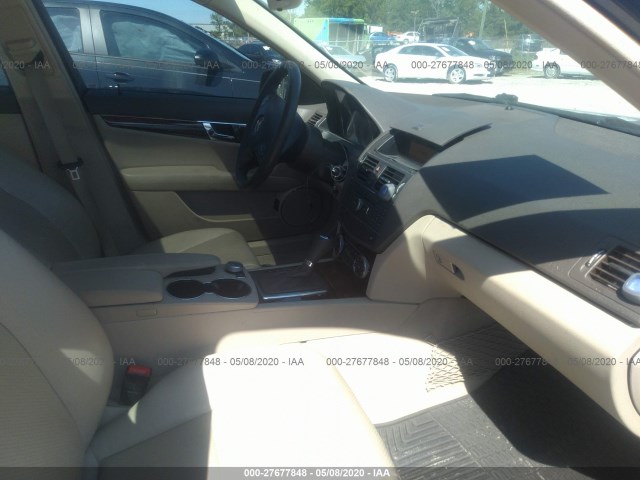 Photo 4 VIN: WDDGF5GB1AF431629 - MERCEDES-BENZ C-CLASS 