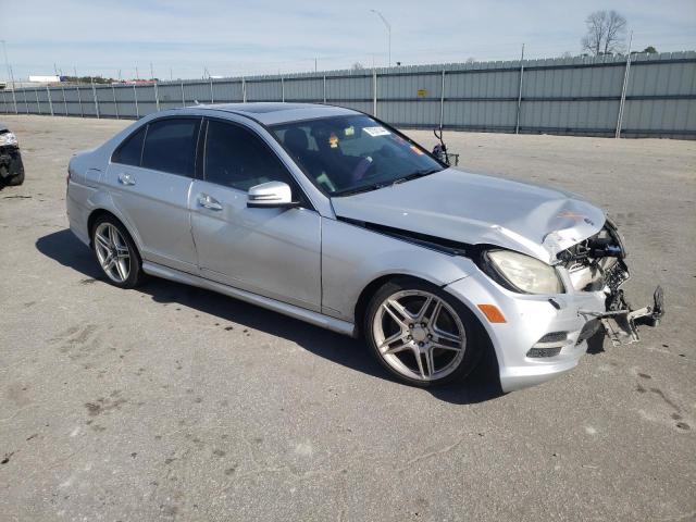 Photo 3 VIN: WDDGF5GBXBF640885 - MERCEDES-BENZ C-CLASS 