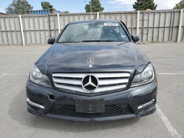 Photo 4 VIN: WDDGF5HB2CR213828 - MERCEDES-BENZ C 350 