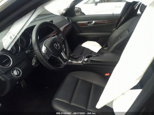 Photo 4 VIN: WDDGF5HB4CR203866 - MERCEDES-BENZ C-CLASS 