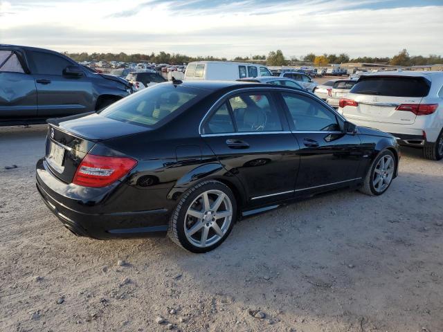 Photo 2 VIN: WDDGF5HB4CR238746 - MERCEDES-BENZ C-CLASS 