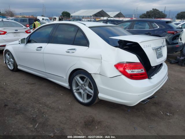 Photo 2 VIN: WDDGF5HB5EA904532 - MERCEDES-BENZ C 350 