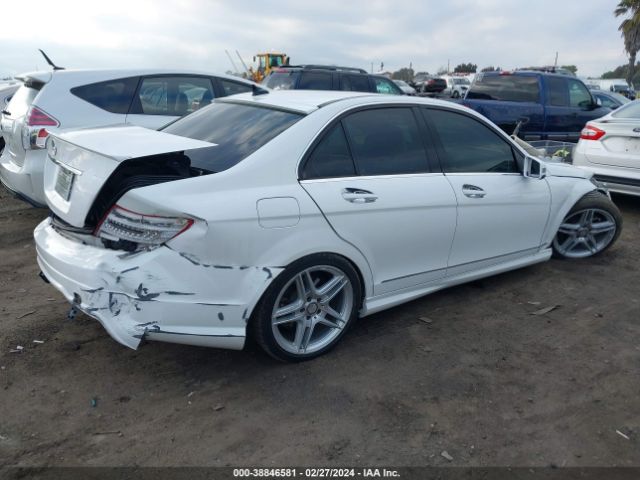 Photo 3 VIN: WDDGF5HB5EA904532 - MERCEDES-BENZ C 350 