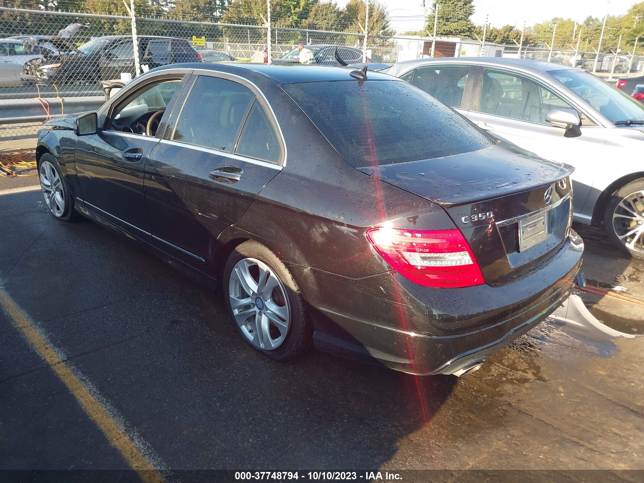 Photo 2 VIN: WDDGF5HB5EA949986 - MERCEDES-BENZ C-KLASSE 