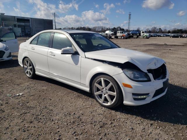 Photo 3 VIN: WDDGF5HB5EA954217 - MERCEDES-BENZ C-CLASS 