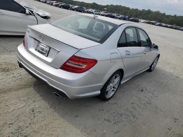 Photo 2 VIN: WDDGF5HB6CR200533 - MERCEDES-BENZ C 350 