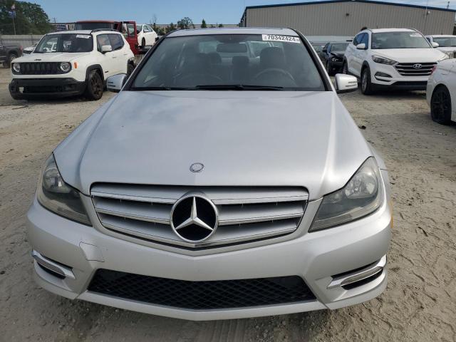 Photo 4 VIN: WDDGF5HB6CR200533 - MERCEDES-BENZ C 350 