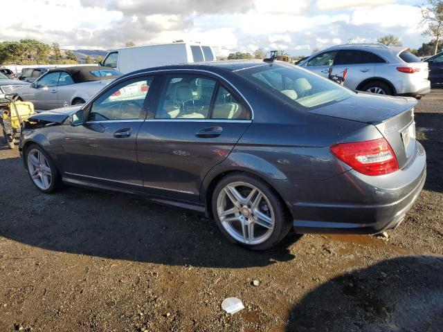 Photo 1 VIN: WDDGF5HB9DA868195 - MERCEDES-BENZ C 350 