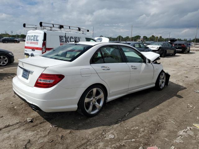 Photo 2 VIN: WDDGF5HB9EA904128 - MERCEDES-BENZ C 350 