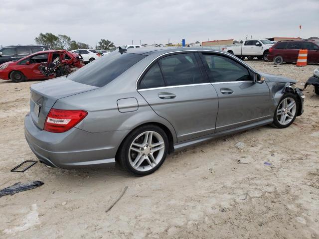 Photo 2 VIN: WDDGF5HBXCR210109 - MERCEDES-BENZ C-CLASS 