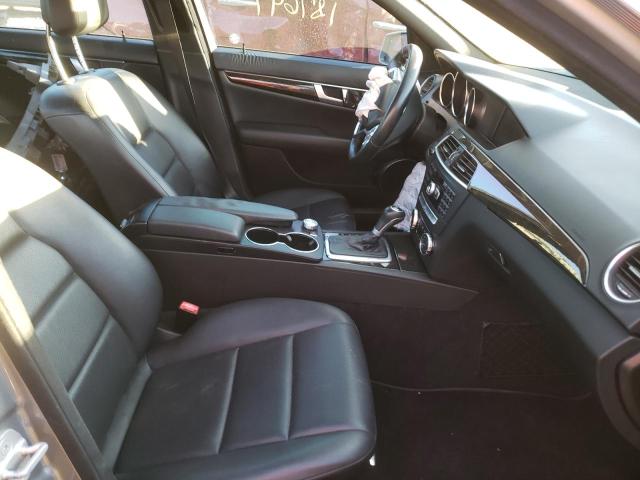 Photo 4 VIN: WDDGF5HBXCR239061 - MERCEDES-BENZ C 350 