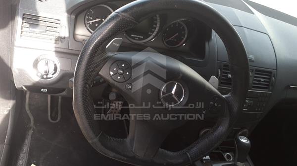 Photo 13 VIN: WDDGF77X69F319377 - MERCEDES-BENZ C 63 